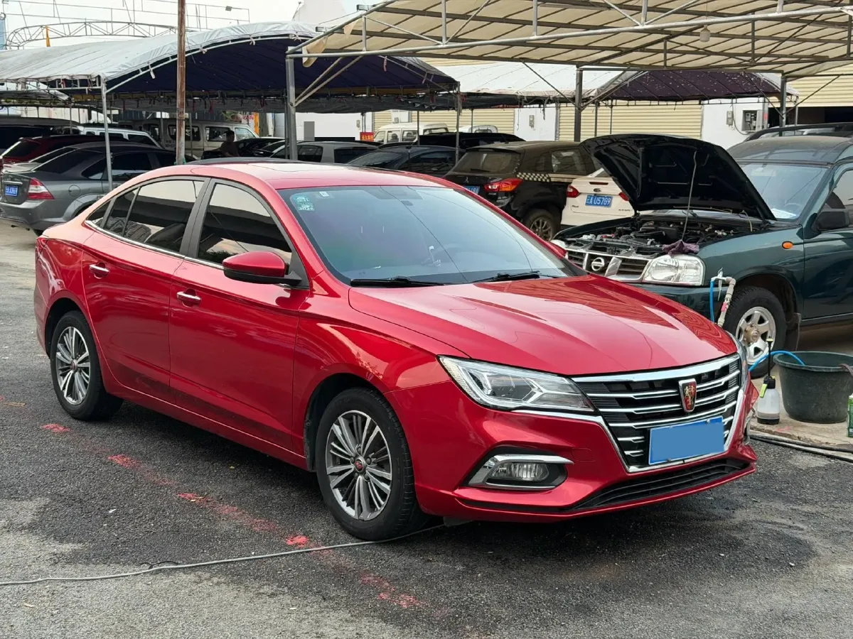 2019 Roewe i5 1.5L 120HP L4 5MT,autocango,china used car exporter,china ev exporter,chinese used car exporter,chinese used ev exporter
