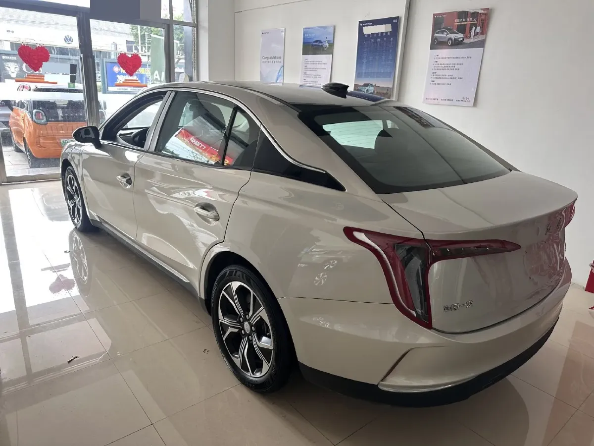 2023 HongQi E-QM5 BEV 82KWH,autocango,china used car exporter,china ev exporter,chinese used car exporter,chinese used ev exporter