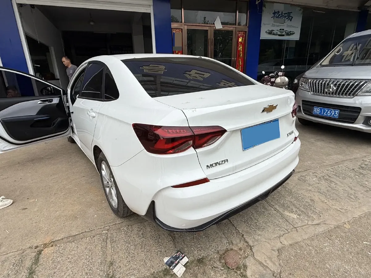 2022 Chevrolet Monza 1.5L 113HP L4 6AT,autocango,china used car exporter,china ev exporter,chinese used car exporter,chinese used ev exporter