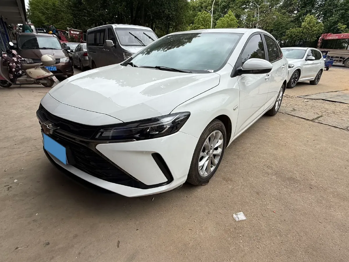 2022 Chevrolet Monza 1.5L 113HP L4 6AT,autocango,china used car exporter,china ev exporter,chinese used car exporter,chinese used ev exporter