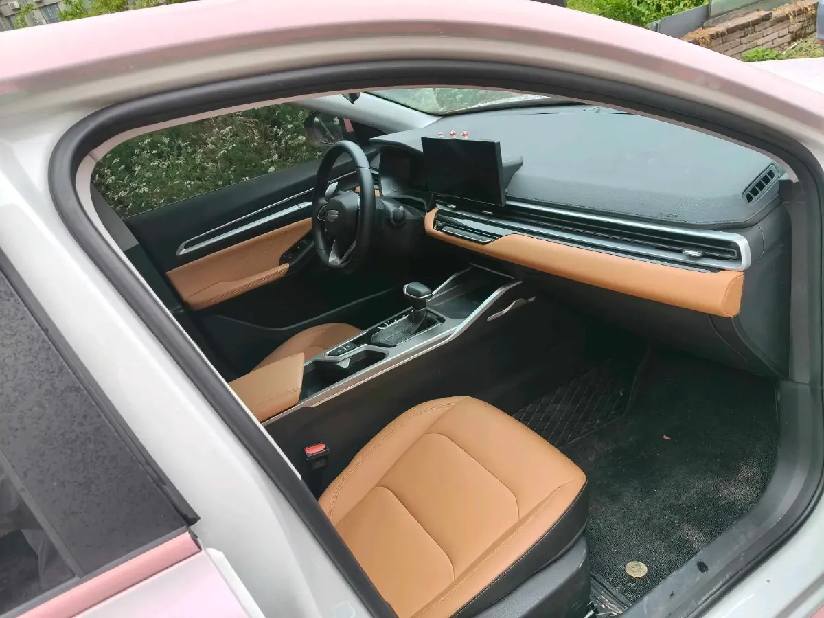 2025 Geely Emgrand 1.5L 127HP L4 CVT,autocango,china used car exporter,china ev exporter,chinese used car exporter,chinese used ev exporter