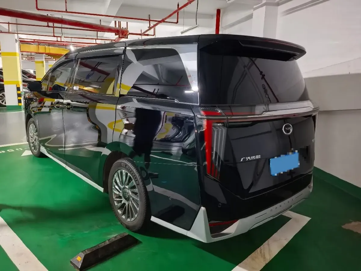 2024 GAC Trumpchi M8 2.0T 252HP L4 8AT,autocango,china used car exporter,china ev exporter,chinese used car exporter,chinese used ev exporter