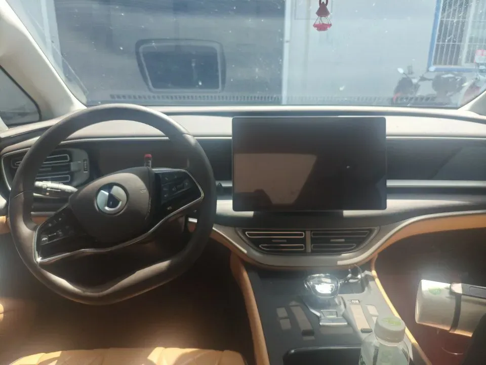 2024 Denza D9 1.5T 139HP L4 E-CVT PHEV 40KWH,autocango,china used car exporter,china ev exporter,chinese used car exporter,chinese used ev exporter