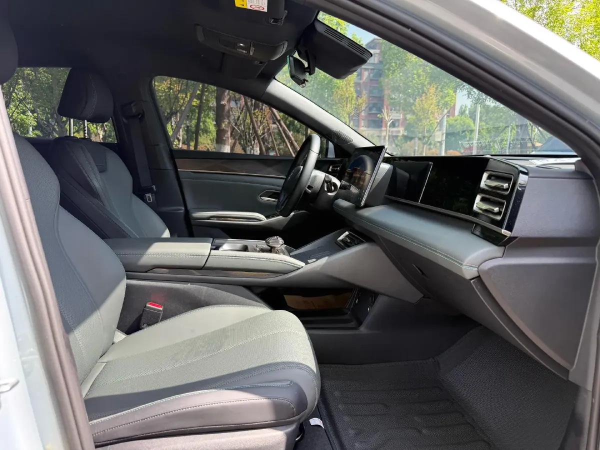 2025 BYD QinL 1.5L 101HP L4 E-CVT PHEV 10.08KWH,autocango,china used car exporter,china ev exporter,chinese used car exporter,chinese used ev exporter