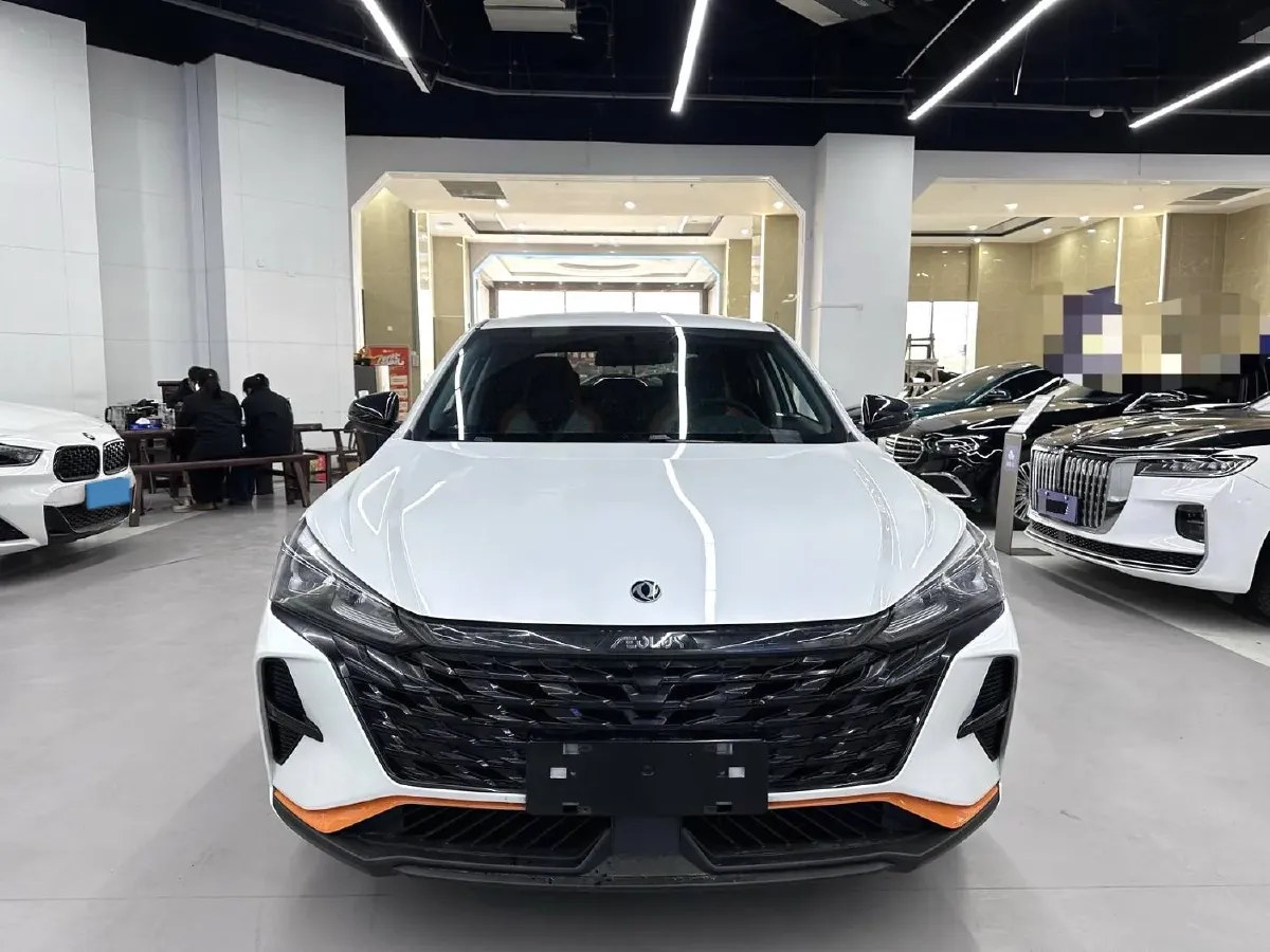 2023 DongFeng Aeolus YiXuan 1.5L 125HP L4 6DCT,autocango,china used car exporter,china ev exporter,chinese used car exporter,chinese used ev exporter