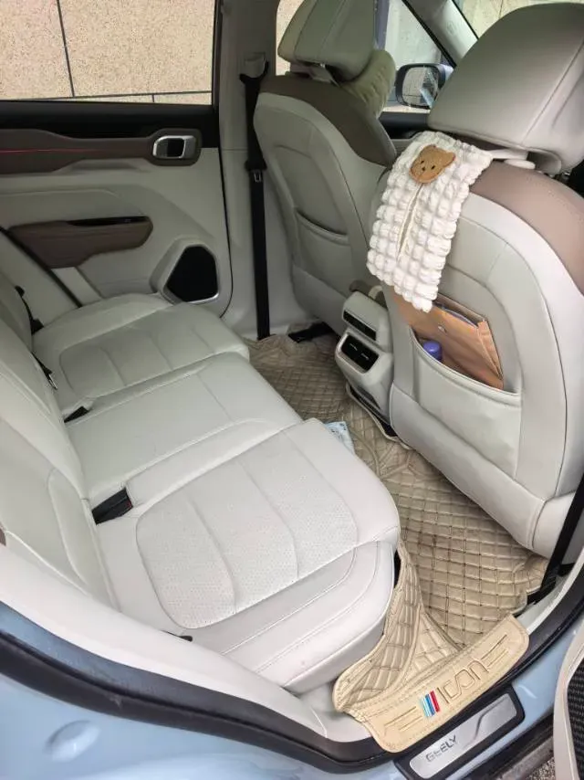 2020 Geely ICON 1.5T 177HP L3 7DCT,autocango,china used car exporter,china ev exporter,chinese used car exporter,chinese used ev exporter