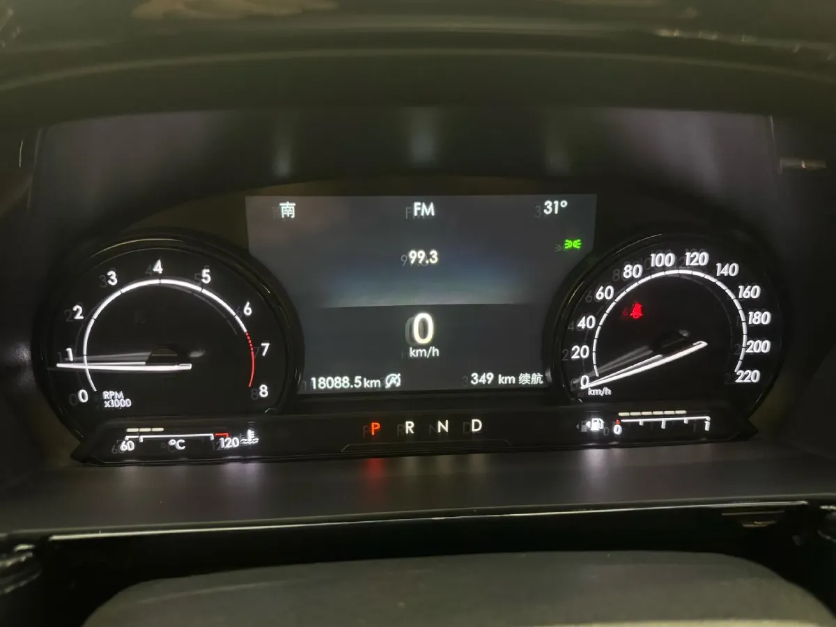 2020 Lincoln Corsair 2.0T 245HP L4 8AT,autocango,china used car exporter,china ev exporter,chinese used car exporter,chinese used ev exporter