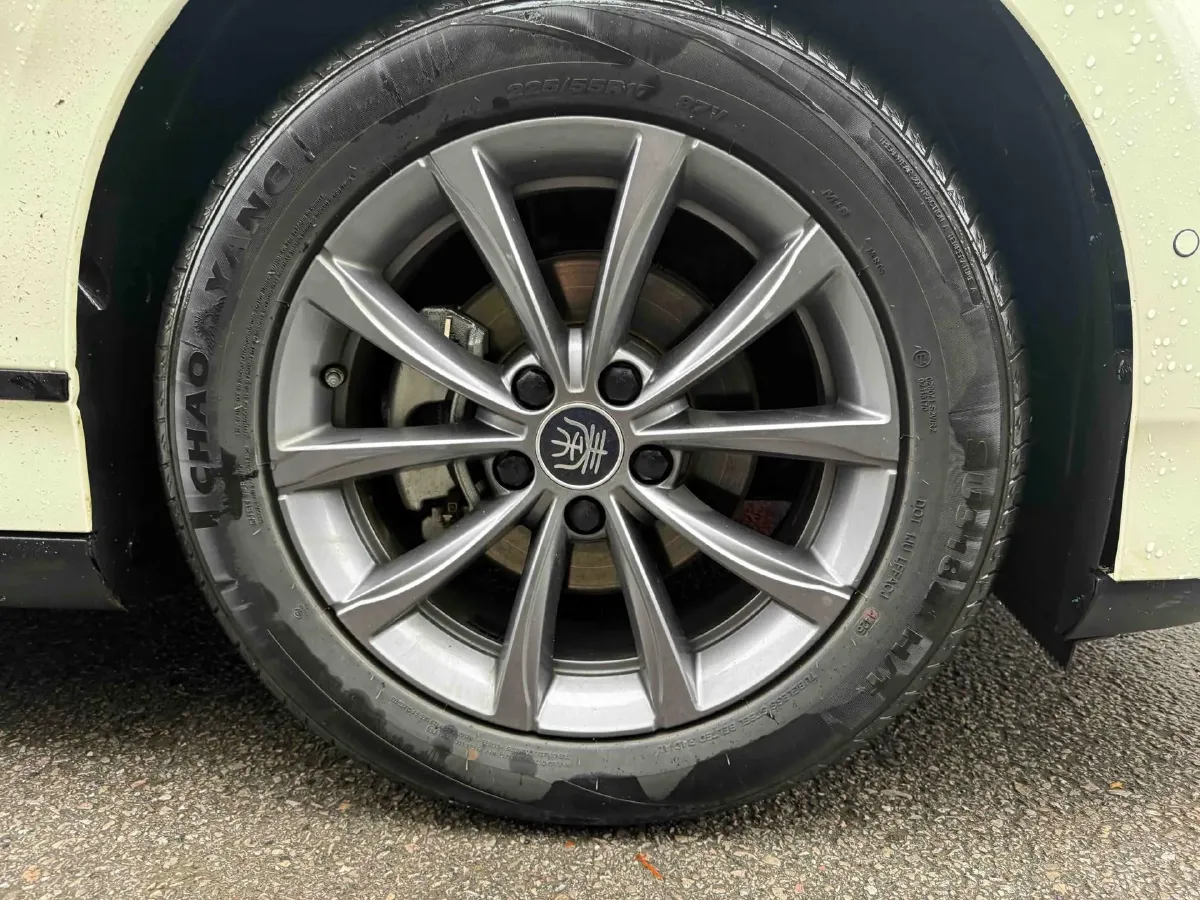 2025 BYD QinL BEV,autocango,china used car exporter,china ev exporter,chinese used car exporter,chinese used ev exporter