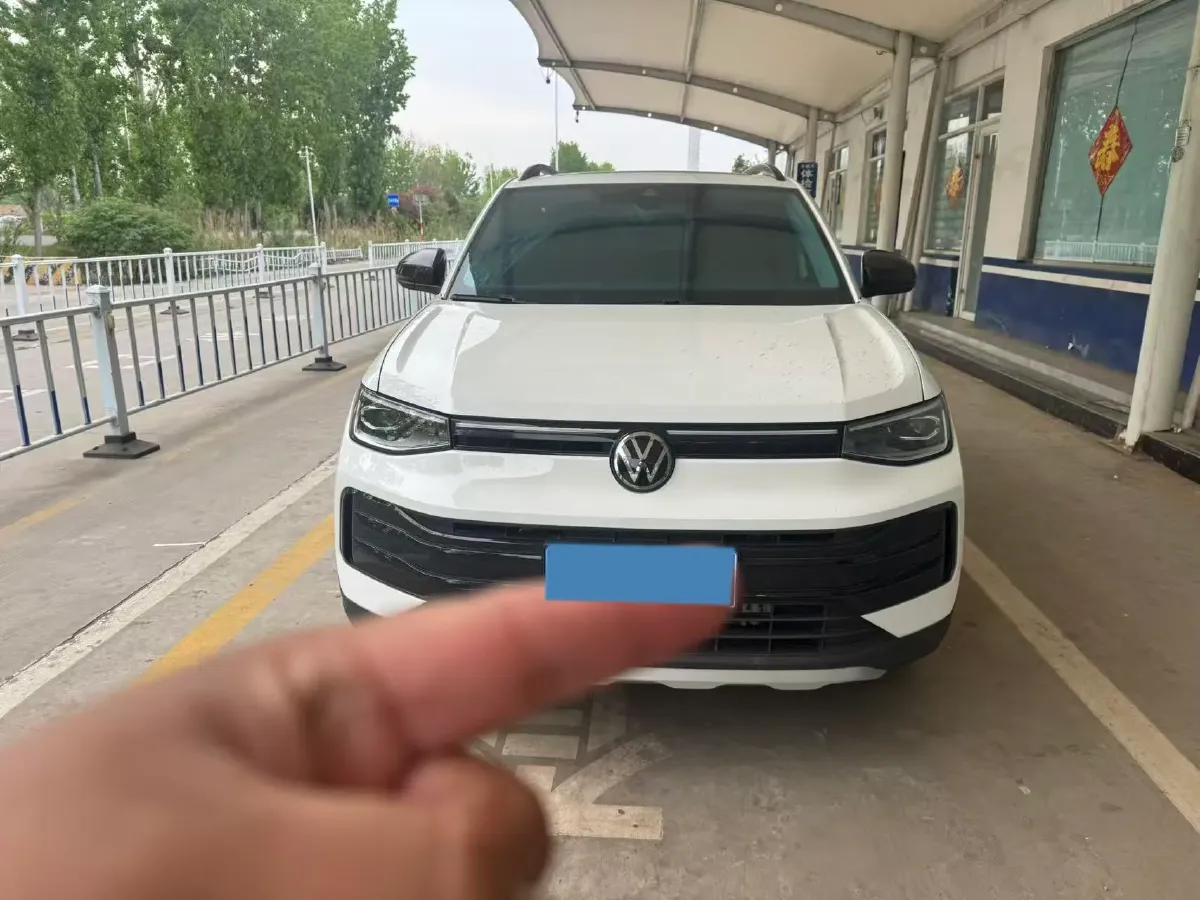 2025 Volkswagen Tharu 1.5L 110HP L4 6AT,autocango,china used car exporter,china ev exporter,chinese used car exporter,chinese used ev exporter