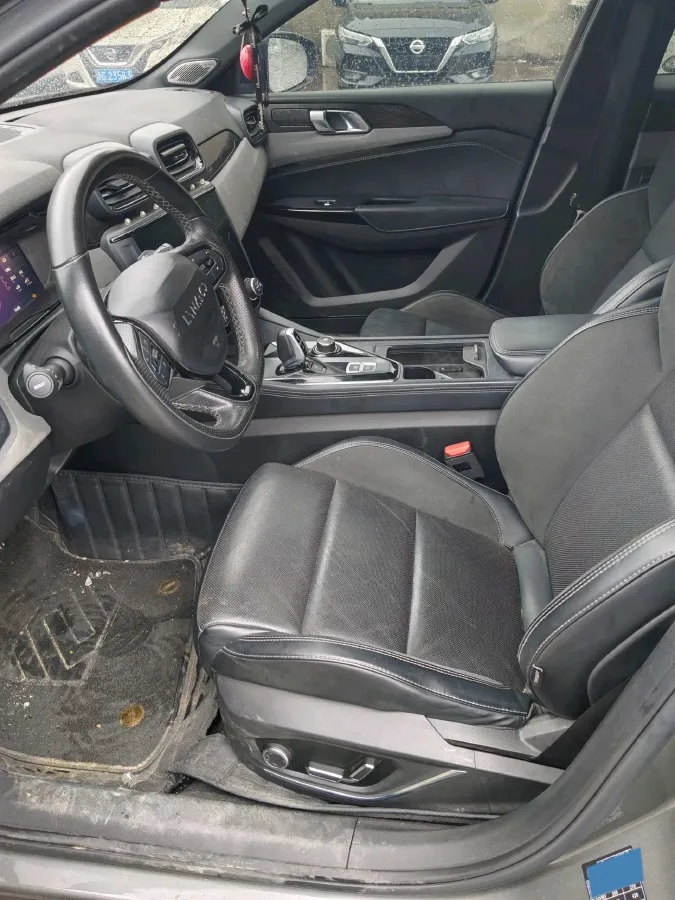 2022 LYNK&CO 03 2.0T 190HP L4 7DCT,autocango,china used car exporter,china ev exporter,chinese used car exporter,chinese used ev exporter