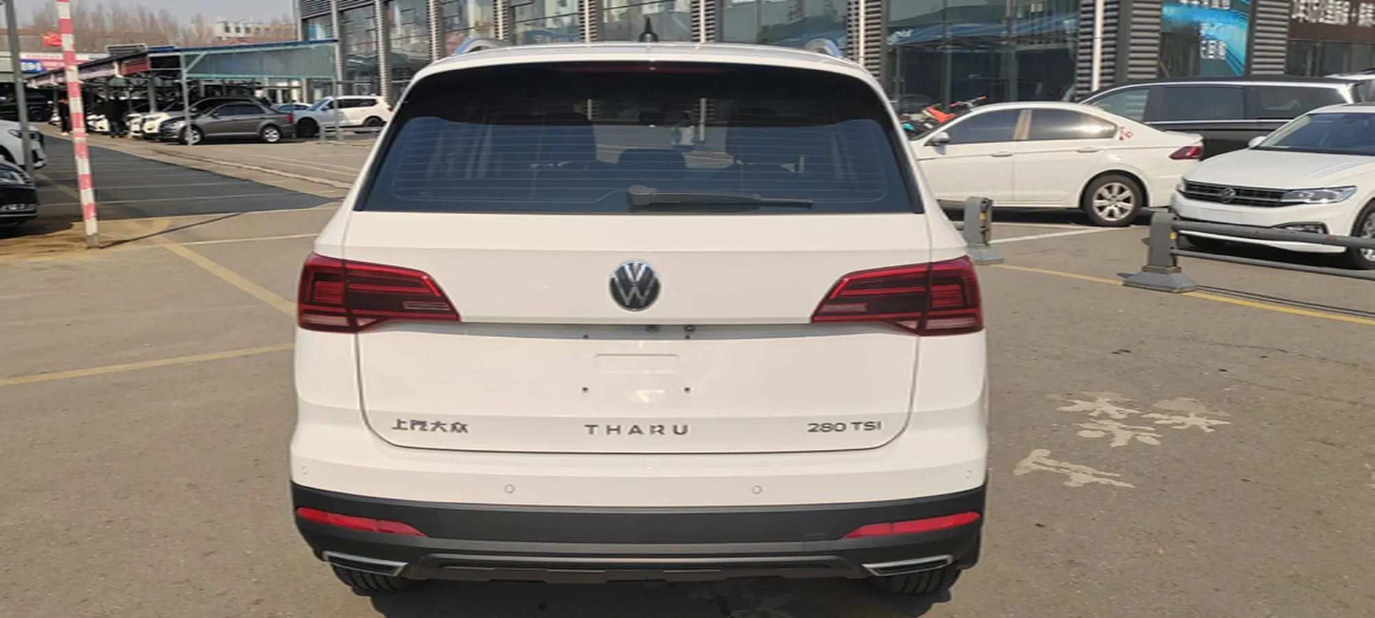 2022 Ford Transit 2.0T 202HP L4 6AT,autocango,china used car exporter,china ev exporter,chinese used car exporter,chinese used ev exporter