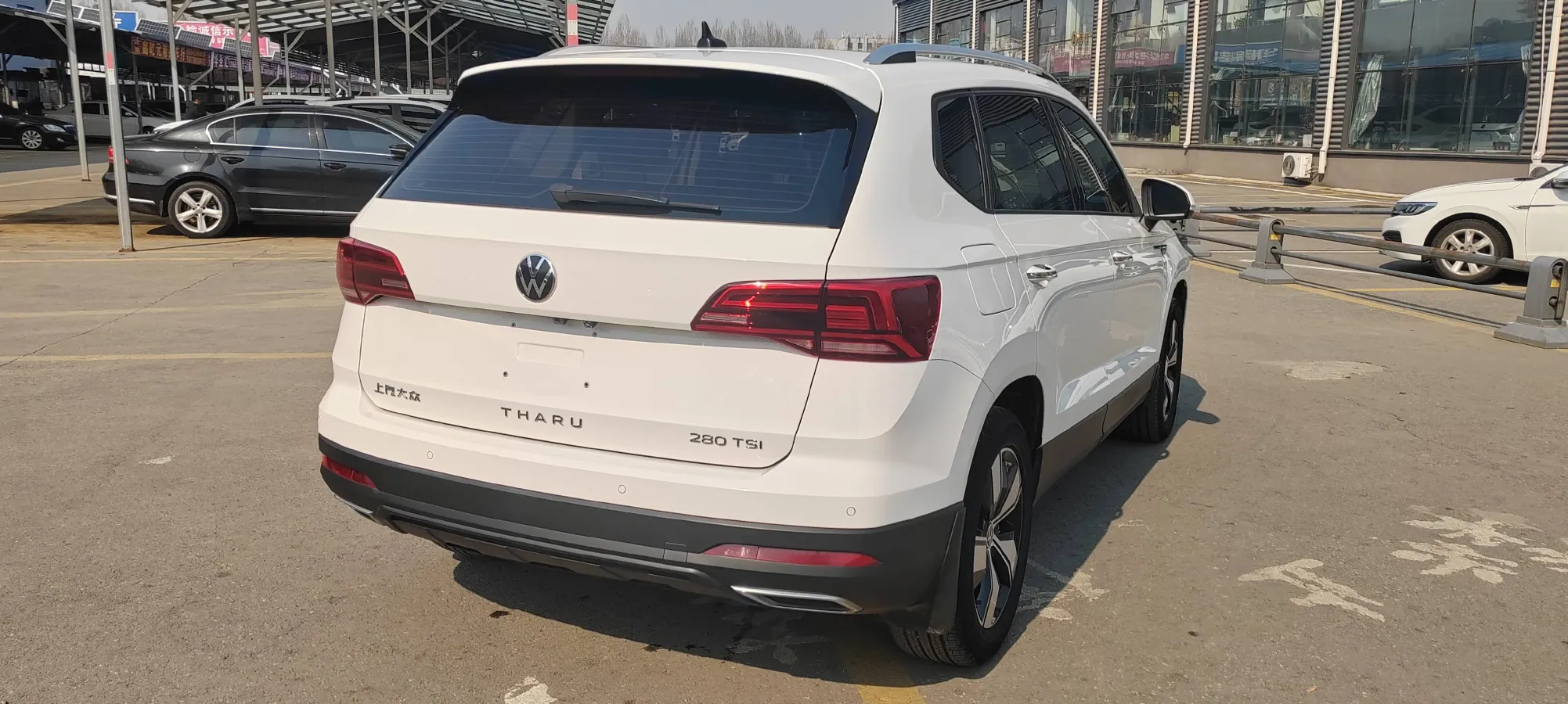 2022 Ford Transit 2.0T 202HP L4 6AT,autocango,china used car exporter,china ev exporter,chinese used car exporter,chinese used ev exporter