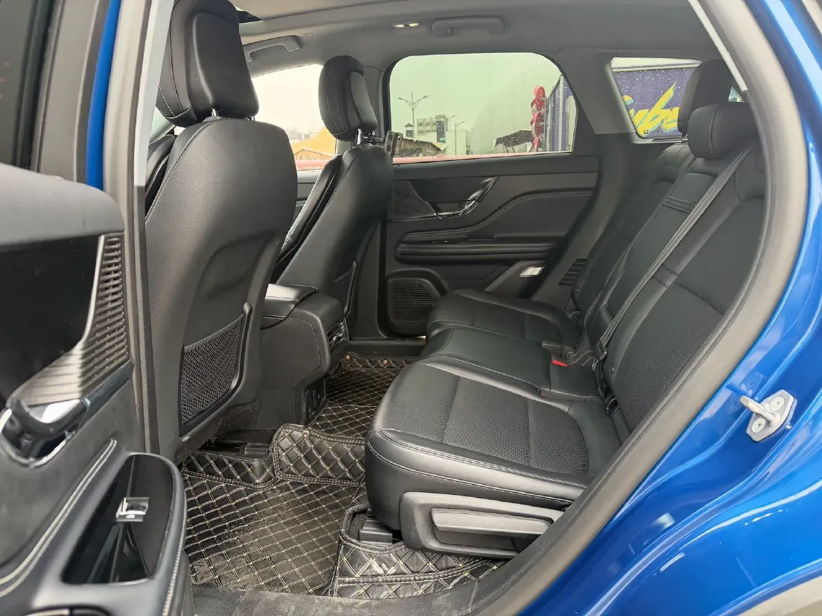 2021 Lincoln Corsair 2.0T 245HP L4 8AT,autocango,china used car exporter,china ev exporter,chinese used car exporter,chinese used ev exporter