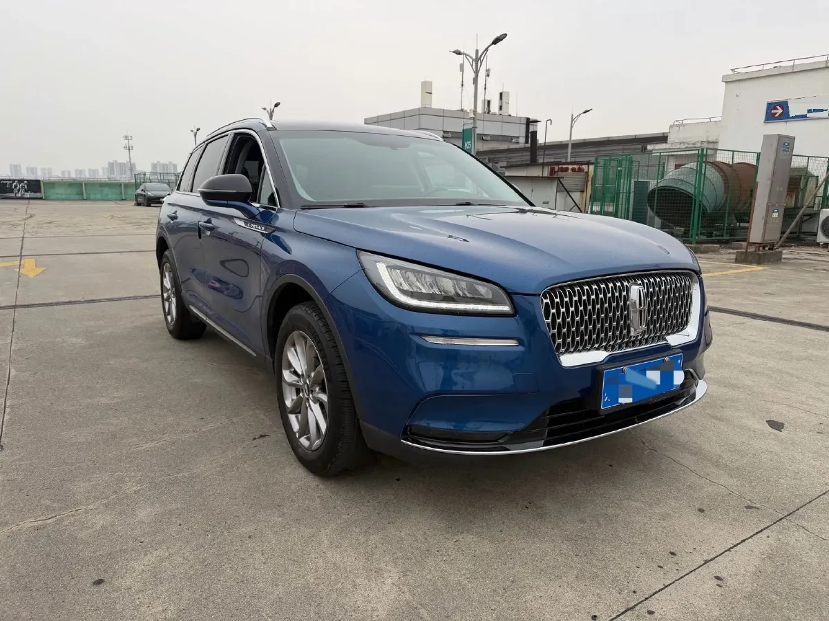 2021 Lincoln Corsair 2.0T 245HP L4 8AT,autocango,china used car exporter,china ev exporter,chinese used car exporter,chinese used ev exporter