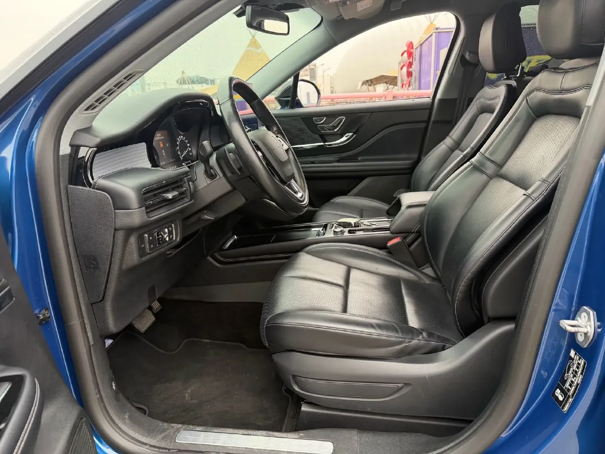 2021 Lincoln Corsair 2.0T 245HP L4 8AT,autocango,china used car exporter,china ev exporter,chinese used car exporter,chinese used ev exporter