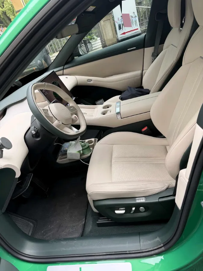 2025 MI YU7 BEV 96.3KWH,autocango,china used car exporter,china ev exporter,chinese used car exporter,chinese used ev exporter