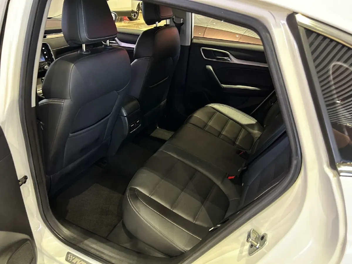 2017 MG MG6 1.5T 169HP L4 7DCT,autocango,china used car exporter,china ev exporter,chinese used car exporter,chinese used ev exporter