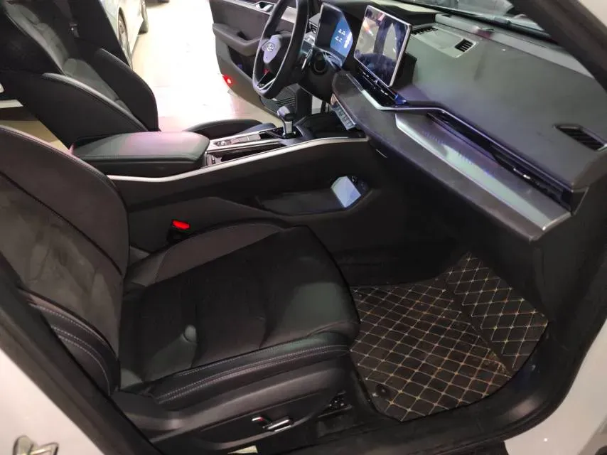 2024 Geely Preface 2.0T 190HP L4 7DCT,autocango,china used car exporter,china ev exporter,chinese used car exporter,chinese used ev exporter