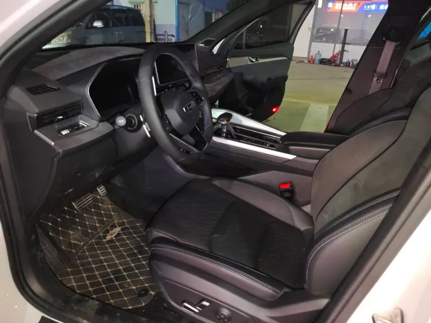 2024 Geely Preface 2.0T 190HP L4 7DCT,autocango,china used car exporter,china ev exporter,chinese used car exporter,chinese used ev exporter