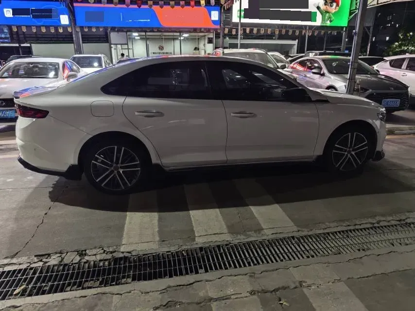 2024 Geely Preface 2.0T 190HP L4 7DCT,autocango,china used car exporter,china ev exporter,chinese used car exporter,chinese used ev exporter