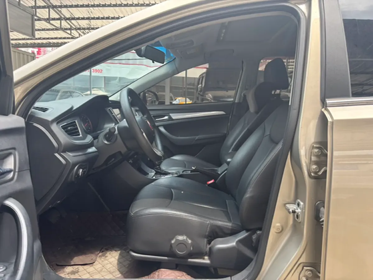 2018 Roewe 360 1.5L 116HP L4 4AT,autocango,china used car exporter,china ev exporter,chinese used car exporter,chinese used ev exporter