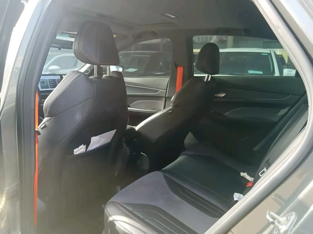 2022 Geely Binray 1.5T 181HP L4 7DCT,autocango,china used car exporter,china ev exporter,chinese used car exporter,chinese used ev exporter