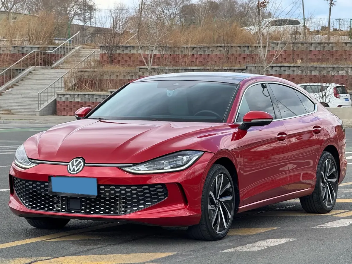 2022 Skoda Superb 2.0T 186HP L4 7DCT,autocango,china used car exporter,china ev exporter,chinese used car exporter,chinese used ev exporter