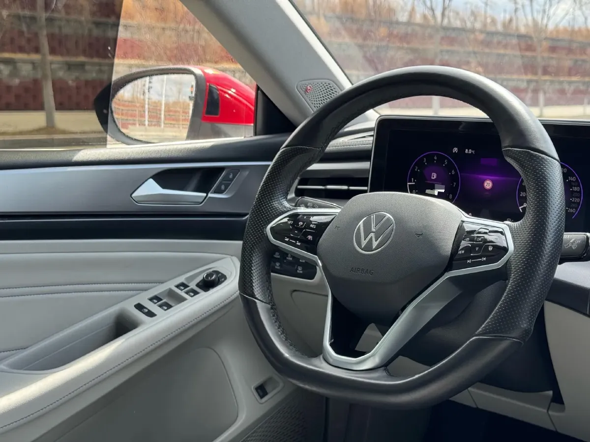 2022 Skoda Superb 2.0T 186HP L4 7DCT,autocango,china used car exporter,china ev exporter,chinese used car exporter,chinese used ev exporter