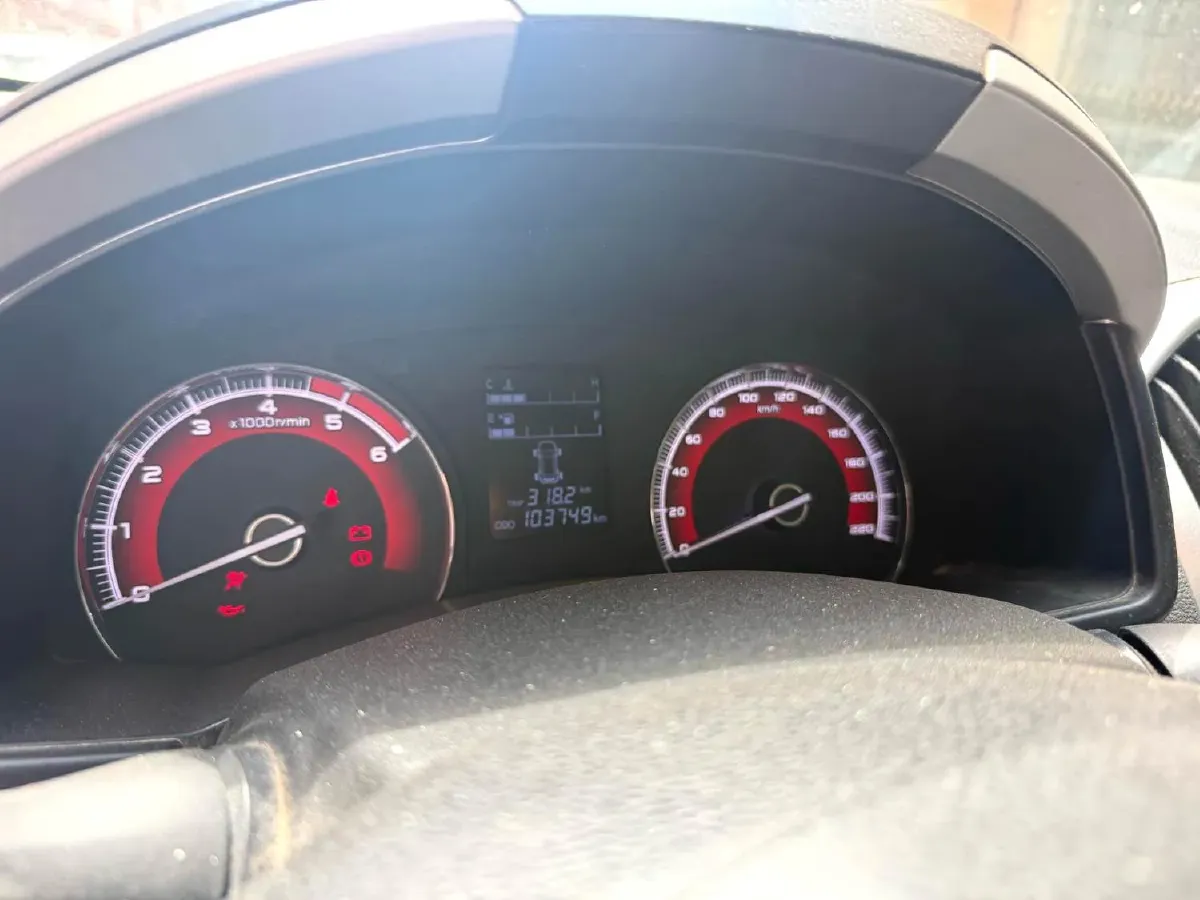 2019 Isuzu LingTuo 2.5T 129HP L4 6MT,autocango,china used car exporter,china ev exporter,chinese used car exporter,chinese used ev exporter