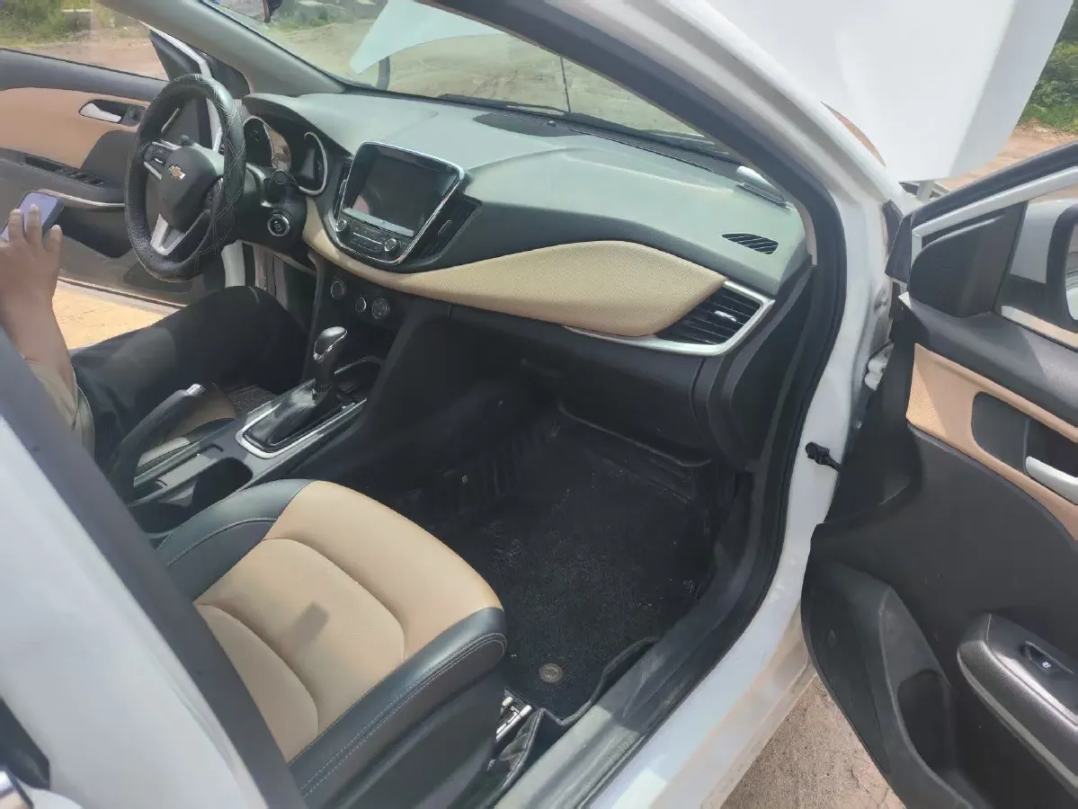 2020 Chevrolet Monza 1.5L 113HP L4 6AT,autocango,china used car exporter,china ev exporter,chinese used car exporter,chinese used ev exporter