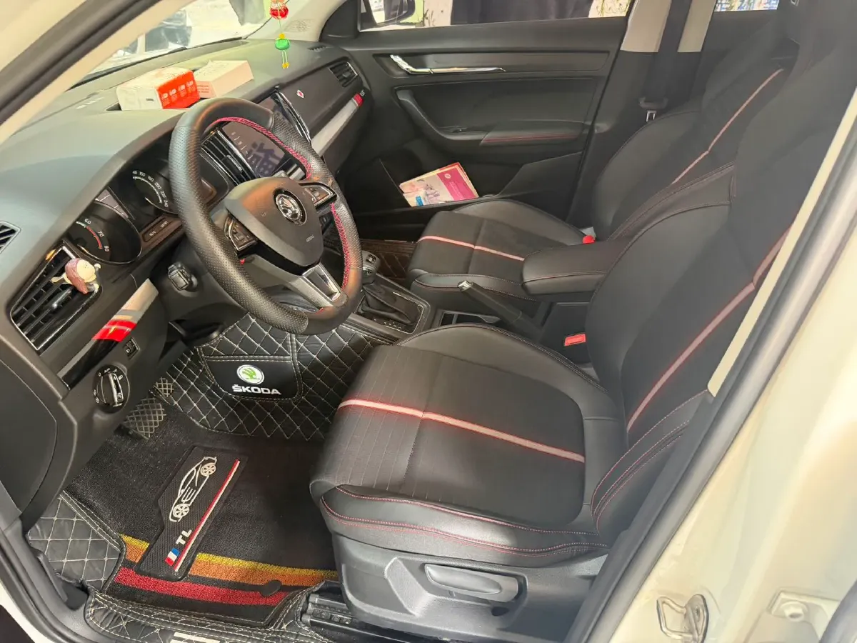 2020 Skoda Kamiq 1.5L 112HP L4 6AT,autocango,china used car exporter,china ev exporter,chinese used car exporter,chinese used ev exporter