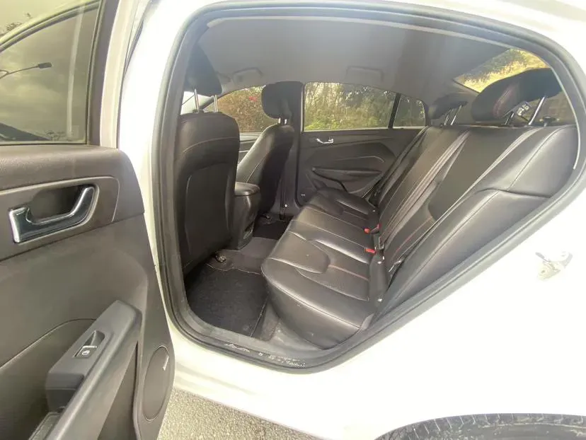 2017 Chery Arrizo 5 1.5L 116HP L4 CVT,autocango,china used car exporter,china ev exporter,chinese used car exporter,chinese used ev exporter