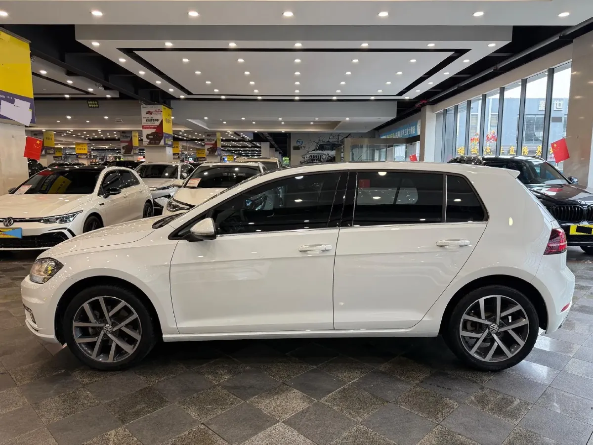 2018 Volkswagen Golf 1.4T 131HP L4 7DCT,autocango,china used car exporter,china ev exporter,chinese used car exporter,chinese used ev exporter