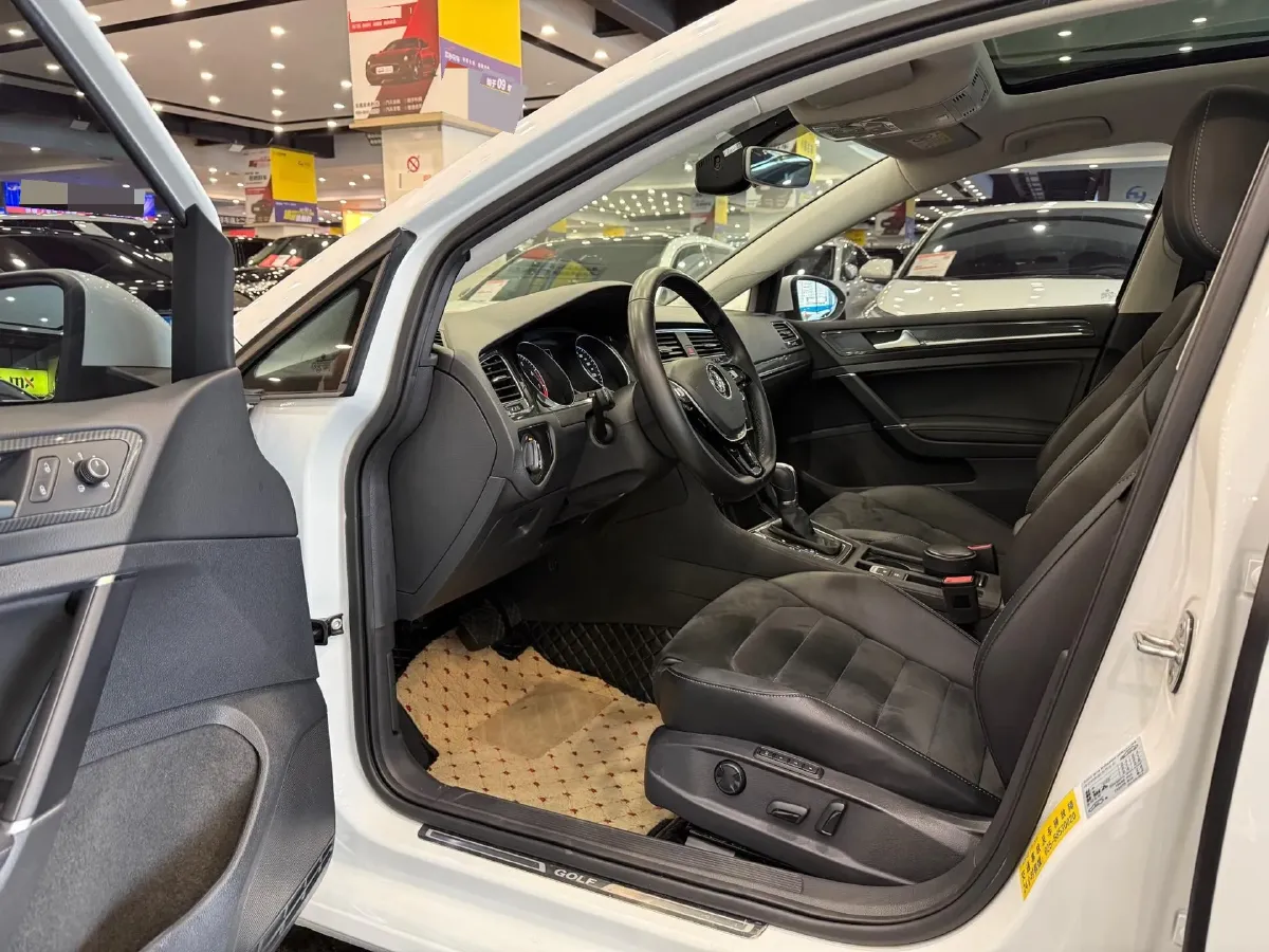 2018 Volkswagen Golf 1.4T 131HP L4 7DCT,autocango,china used car exporter,china ev exporter,chinese used car exporter,chinese used ev exporter