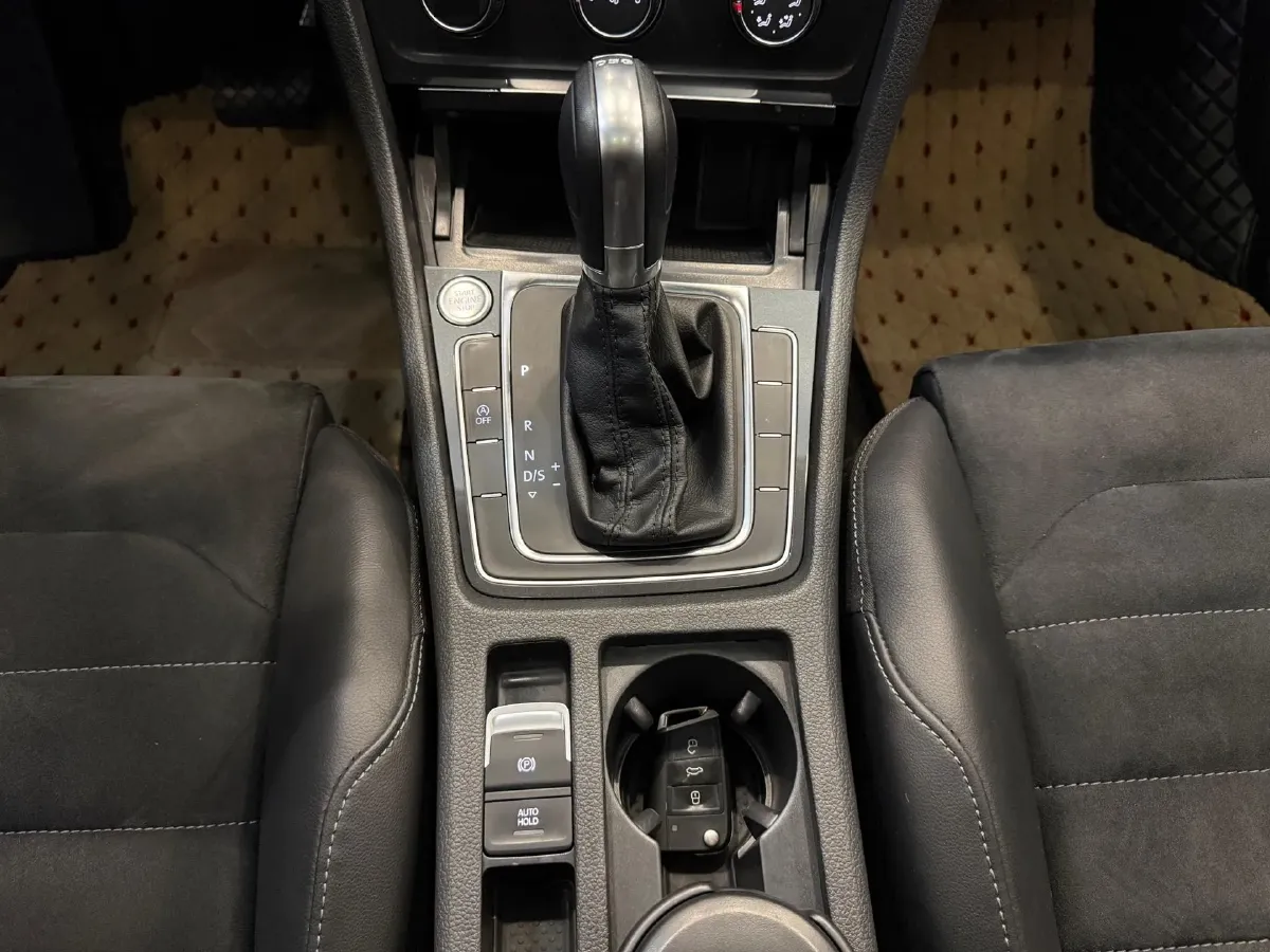 2018 Volkswagen Golf 1.4T 131HP L4 7DCT,autocango,china used car exporter,china ev exporter,chinese used car exporter,chinese used ev exporter