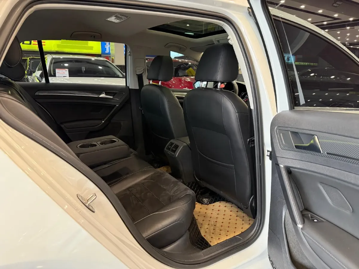 2018 Volkswagen Golf 1.4T 131HP L4 7DCT,autocango,china used car exporter,china ev exporter,chinese used car exporter,chinese used ev exporter