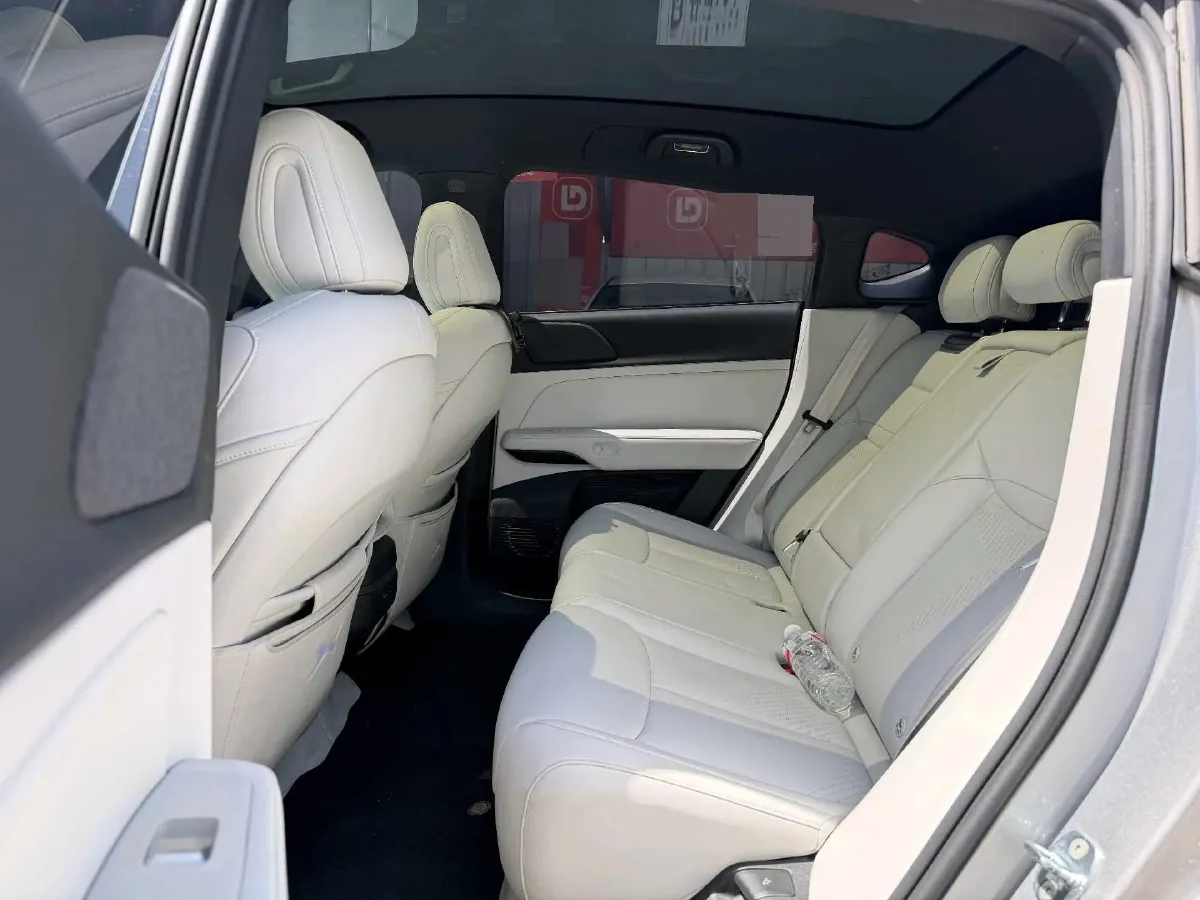 2024 Xpeng G6 BEV 66KWH,autocango,china used car exporter,china ev exporter,chinese used car exporter,chinese used ev exporter