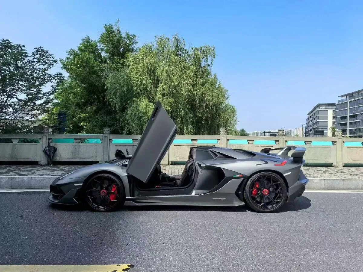 2019 Chevrolet Orlando 1.3T 163HP L3 6MT,autocango,china used car exporter,china ev exporter,chinese used car exporter,chinese used ev exporter