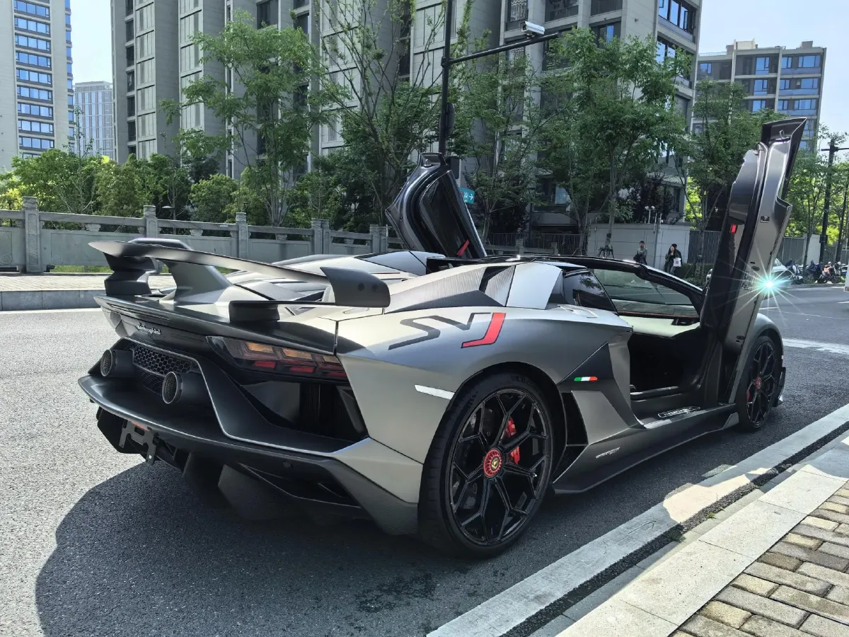 2019 Chevrolet Orlando 1.3T 163HP L3 6MT,autocango,china used car exporter,china ev exporter,chinese used car exporter,chinese used ev exporter