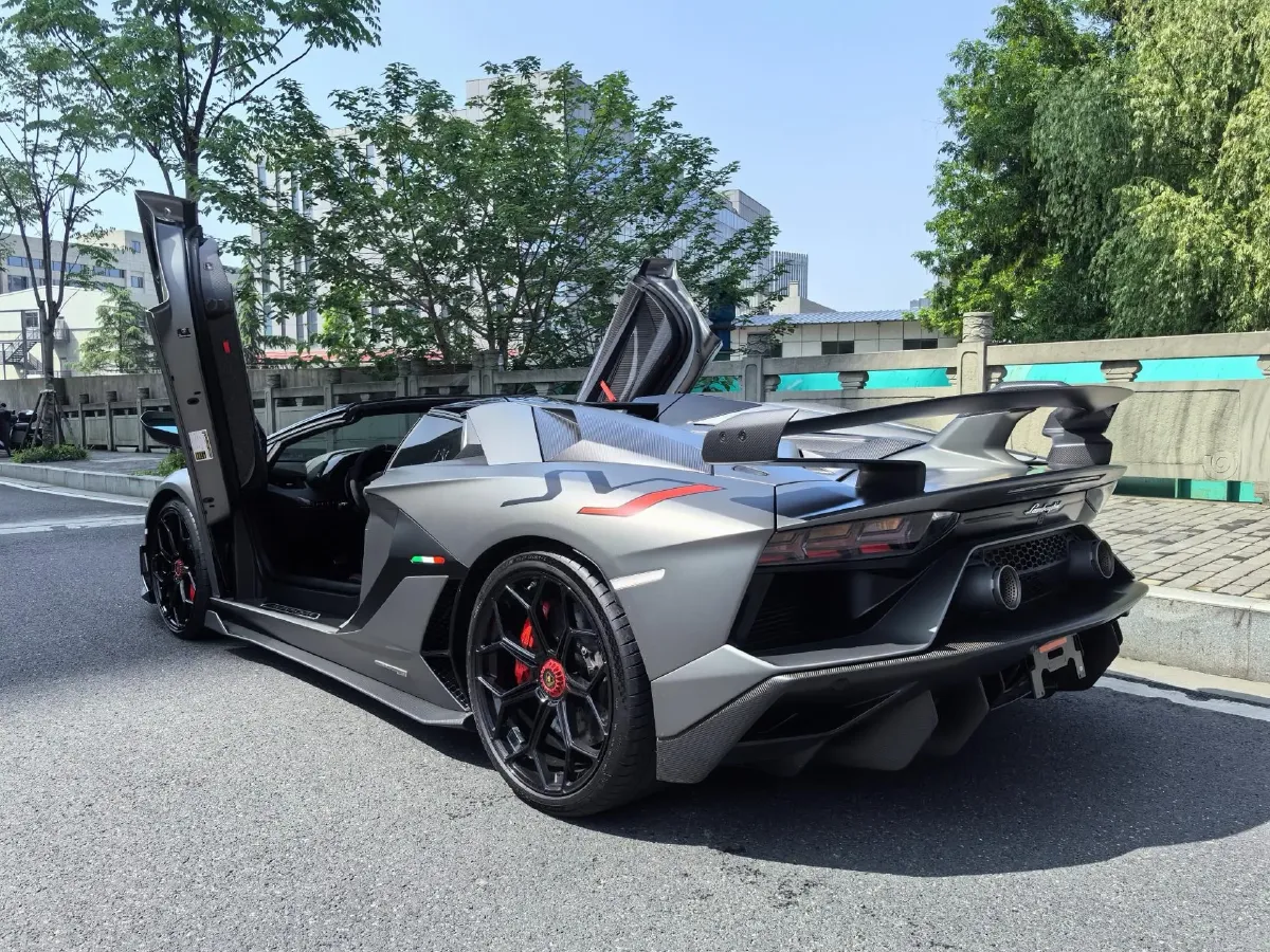 2019 Chevrolet Orlando 1.3T 163HP L3 6MT,autocango,china used car exporter,china ev exporter,chinese used car exporter,chinese used ev exporter