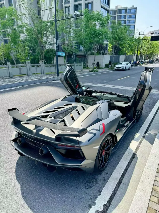 2019 Chevrolet Orlando 1.3T 163HP L3 6MT,autocango,china used car exporter,china ev exporter,chinese used car exporter,chinese used ev exporter