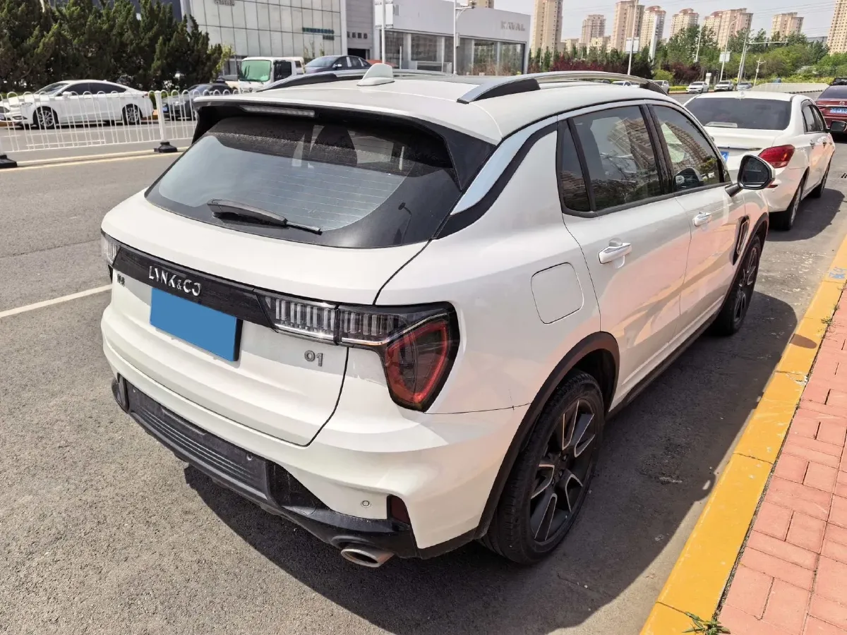 2021 LYNK&CO 01 2.0T 218HP L4 8AT,autocango,china used car exporter,china ev exporter,chinese used car exporter,chinese used ev exporter