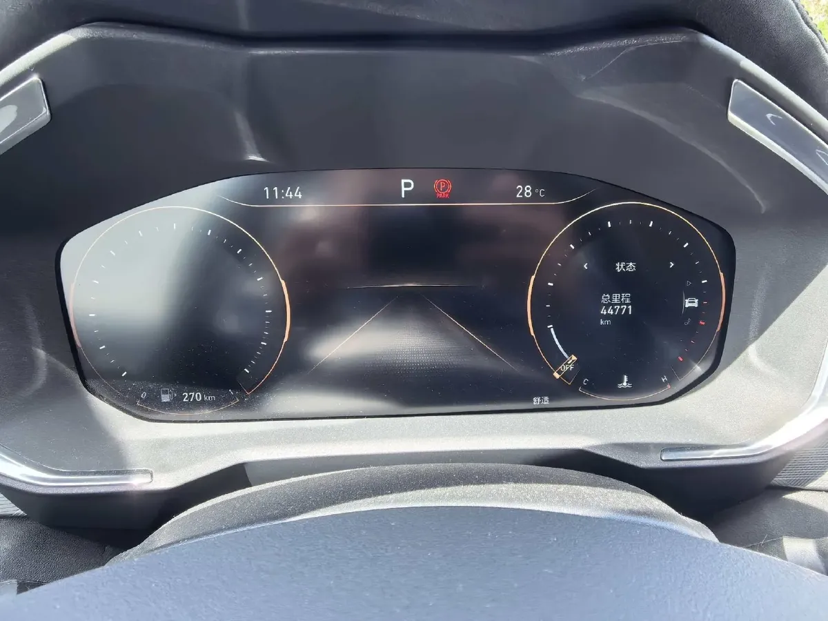 2021 LYNK&CO 01 2.0T 218HP L4 8AT,autocango,china used car exporter,china ev exporter,chinese used car exporter,chinese used ev exporter