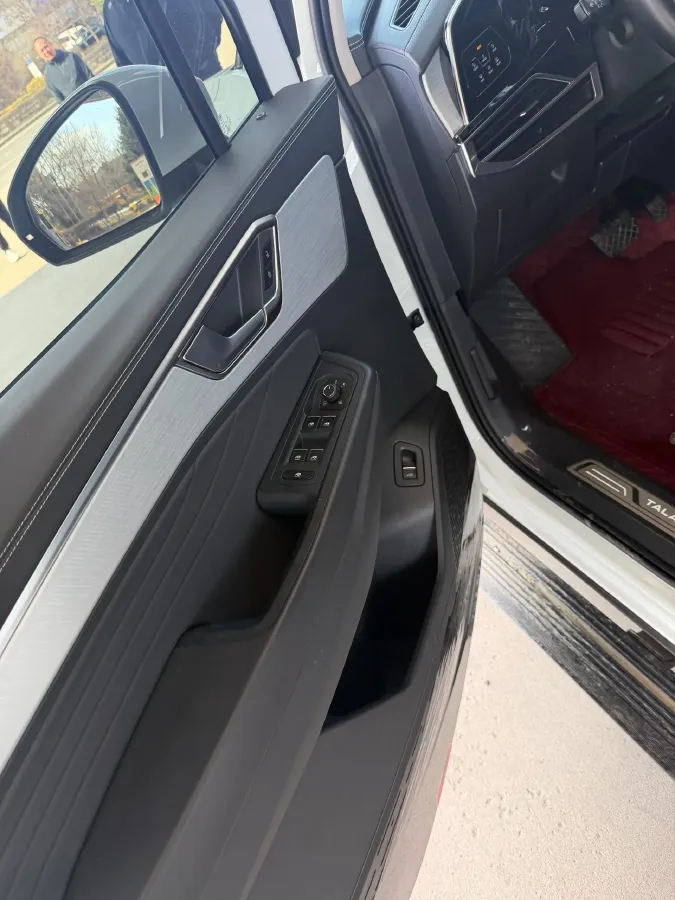 2022 Volkswagen Talagon 2.5T 299HP V6 7DCT,autocango,china used car exporter,china ev exporter,chinese used car exporter,chinese used ev exporter