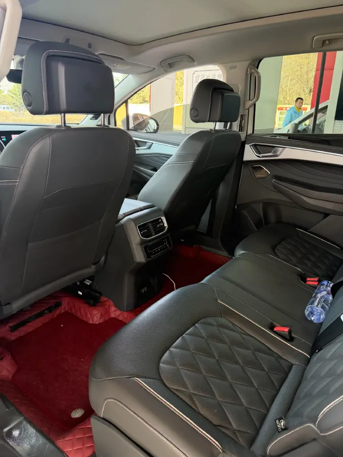 2022 Volkswagen Talagon 2.5T 299HP V6 7DCT,autocango,china used car exporter,china ev exporter,chinese used car exporter,chinese used ev exporter