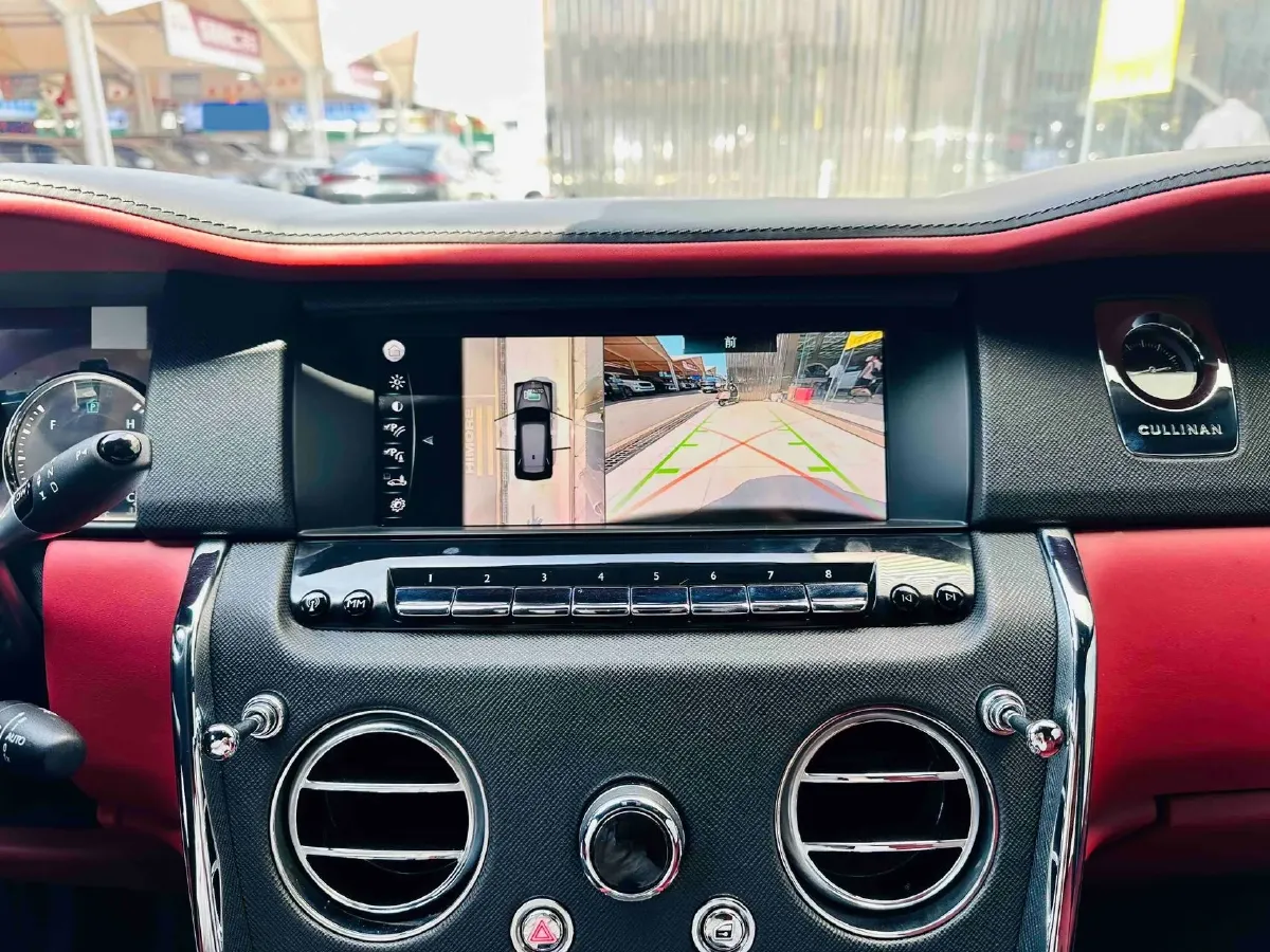 2018 Rolls-Royce Cullinan 6.7T 571HP V12 8AT,autocango,china used car exporter,china ev exporter,chinese used car exporter,chinese used ev exporter
