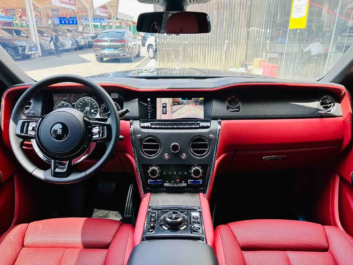 2018 Rolls-Royce Cullinan 6.7T 571HP V12 8AT,autocango,china used car exporter,china ev exporter,chinese used car exporter,chinese used ev exporter