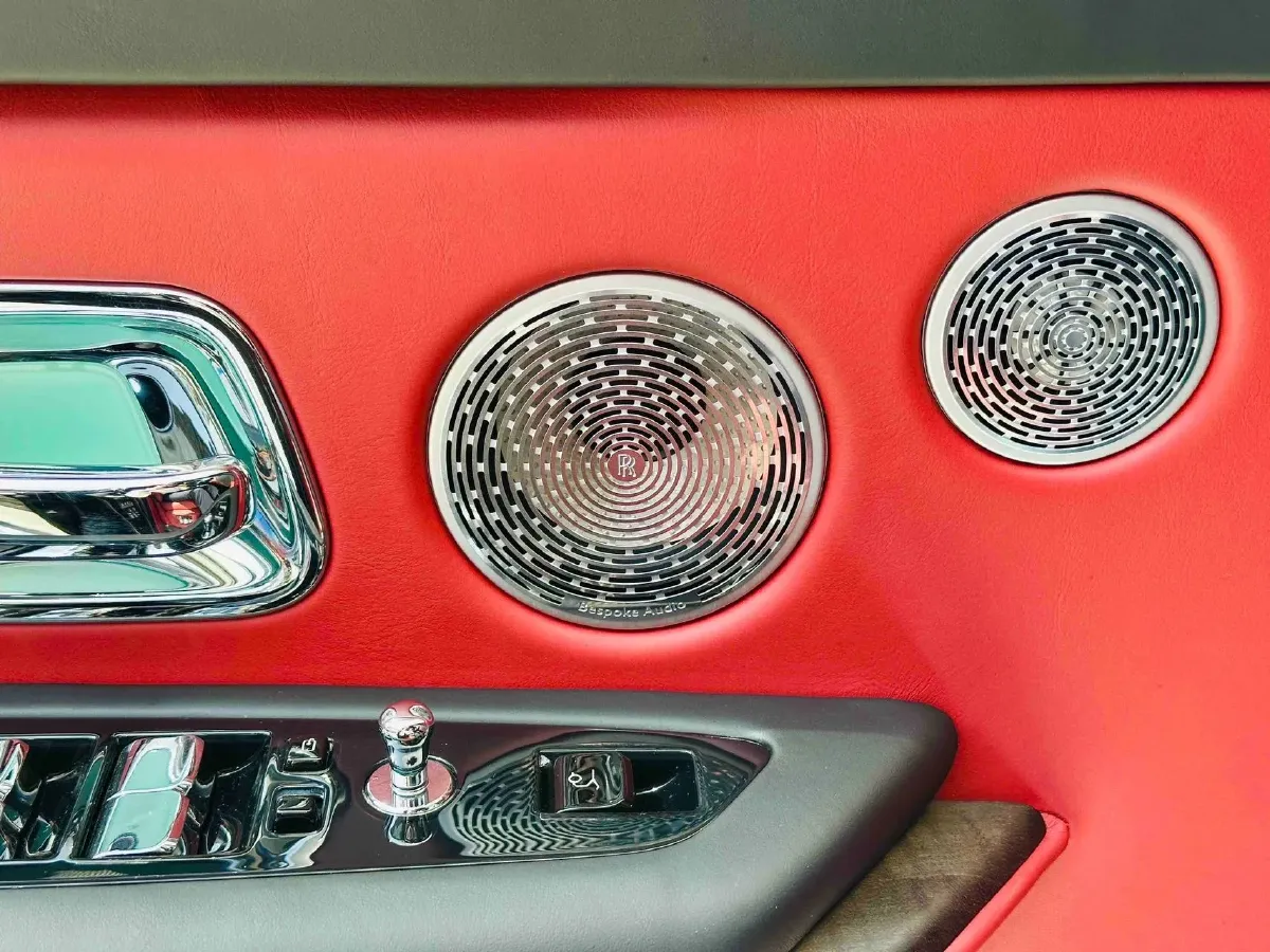 2018 Rolls-Royce Cullinan 6.7T 571HP V12 8AT,autocango,china used car exporter,china ev exporter,chinese used car exporter,chinese used ev exporter