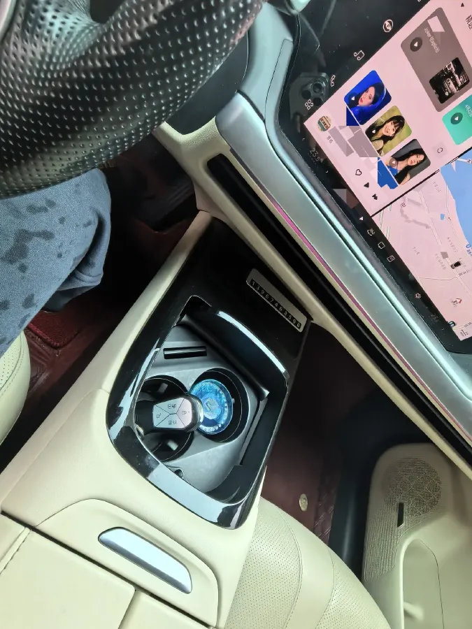 2020 Xpeng P7 BEV 70.8KWH,autocango,china used car exporter,china ev exporter,chinese used car exporter,chinese used ev exporter