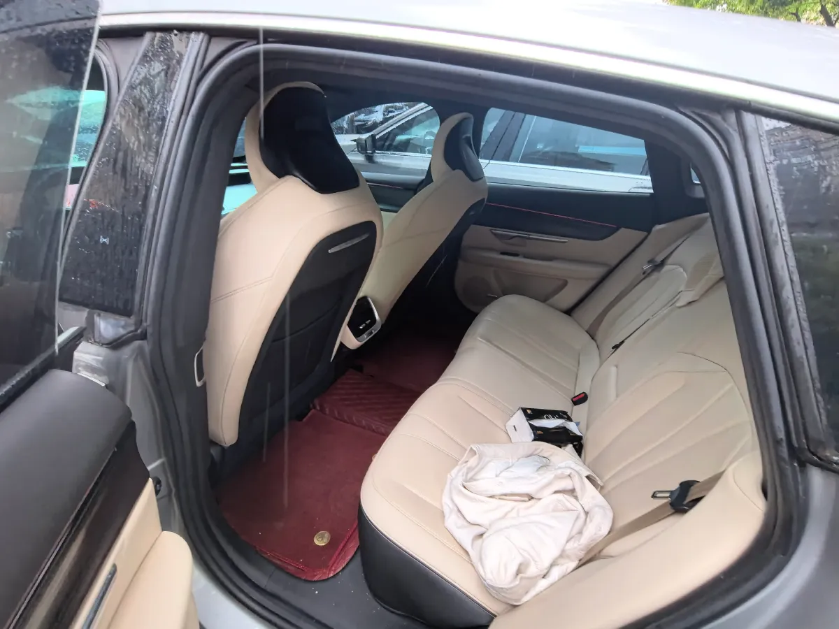 2020 Xpeng P7 BEV 70.8KWH,autocango,china used car exporter,china ev exporter,chinese used car exporter,chinese used ev exporter